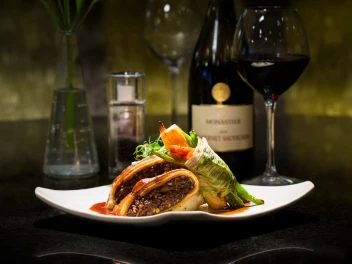 Zeffirellis vegan nut wellington1
