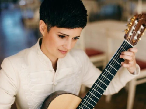 Zsofia Boros credits Maria Frodl 768x512