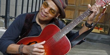 Guy Davis 2