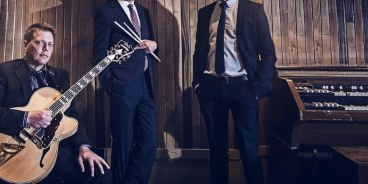 Nigel price organ trio